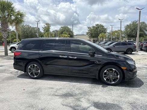 Certified 2023 Honda Odyssey Elite image 6