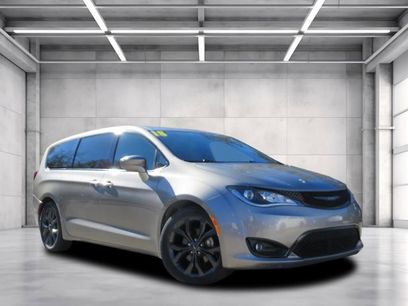 Used 2018 Chrysler Pacifica Touring Plus w/ S Appearance Package