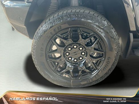 New 2026 GMC Hummer EV SUV image 30