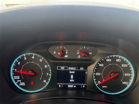 Used 2020 Chevrolet Equinox LS w/ LS Convenience Package image 12