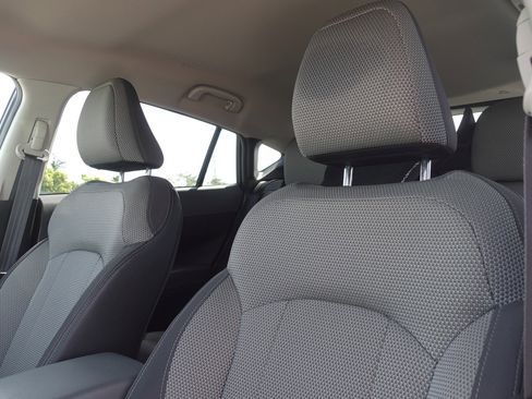 Certified 2024 Subaru Crosstrek 2.0i Premium image 10