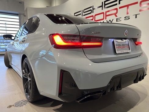 Used 2023 BMW M340i xDrive w/ Premium Package image 9