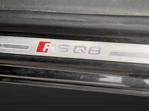 Used 2022 Audi RS Q8 4.0T w/ Carbon Optic Package image 49