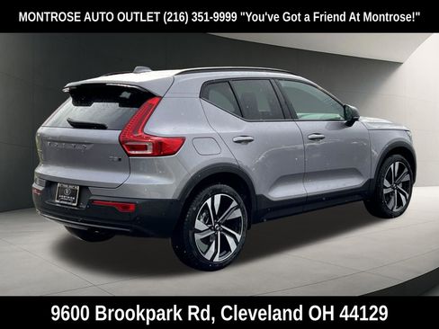 New 2026 Volvo XC40 B5 Ultra w/ Protection Package Premier AWD/4WD image 5