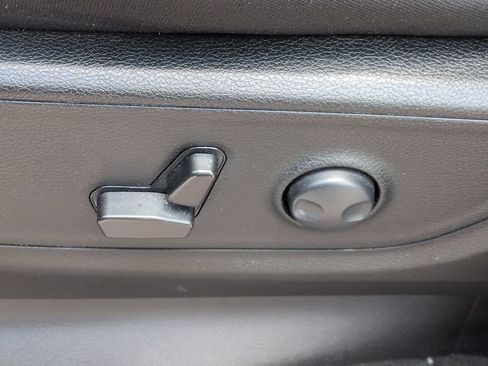 Used 2024 RAM 1500 Big Horn AWD/4WD image 20