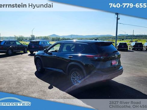 Used 2024 Nissan Rogue S AWD/4WD image 5
