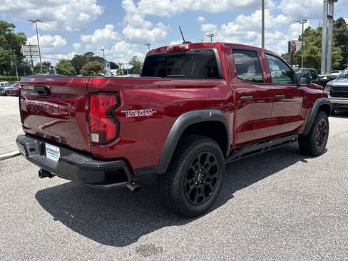 Used 2026 Chevrolet Colorado Trail Boss AWD/4WD image 3