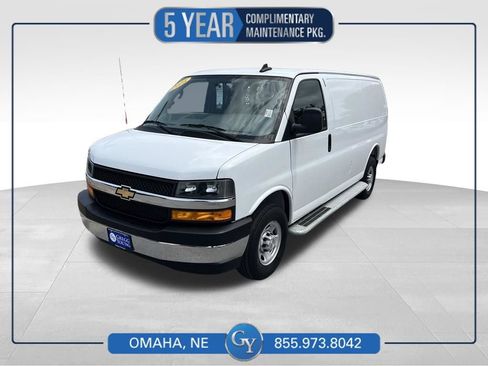 Used 2025 Chevrolet Express 2500 w/ Driver Convenience Package RWD image 1