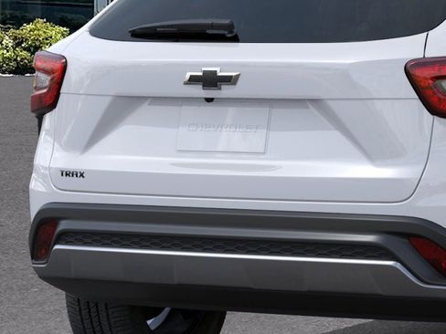 New 2026 Chevrolet Trax LT w/ LT Convenience Package image 14