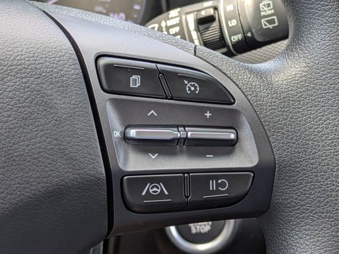 Certified 2023 Hyundai Kona SEL AWD/4WD image 23