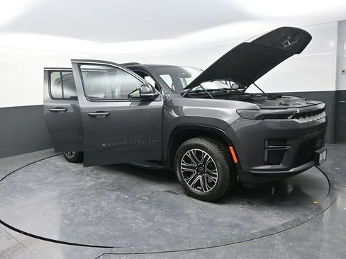 New 2026 Jeep Grand Wagoneer L 4WD image 29