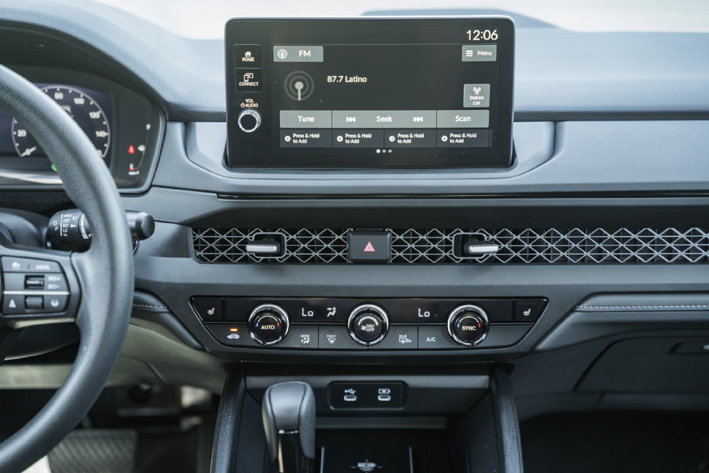 Certified 2026 Honda Accord SE image 18
