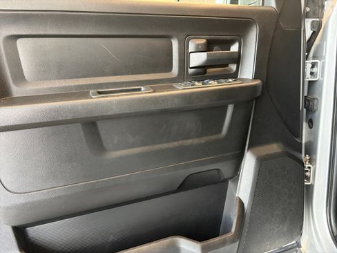 Used 2013 RAM 1500 Express AWD/4WD image 13