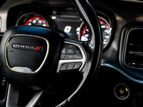 Used 2022 Dodge Charger R/T RWD image 23