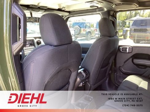 Used 2021 Jeep Wrangler Unlimited Sport AWD/4WD image 14