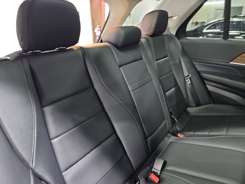 Used 2024 Mercedes-Benz GLE 450 4MATIC image 12