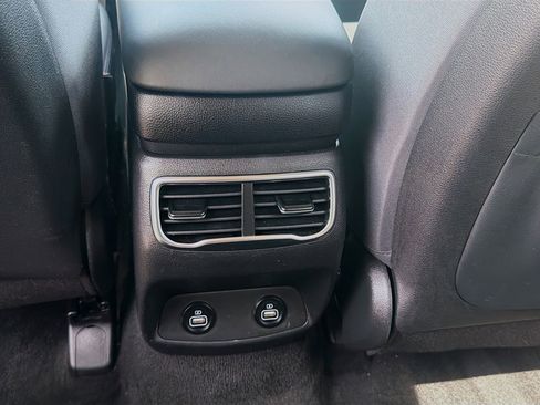 Used 2022 Hyundai Santa Fe SE FWD image 21