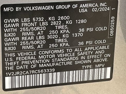 Used 2024 Volkswagen Atlas SE FWD image 30