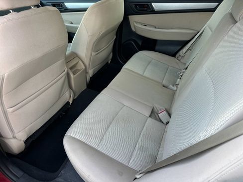 Used 2018 Subaru Outback 2.5i AWD/4WD image 10