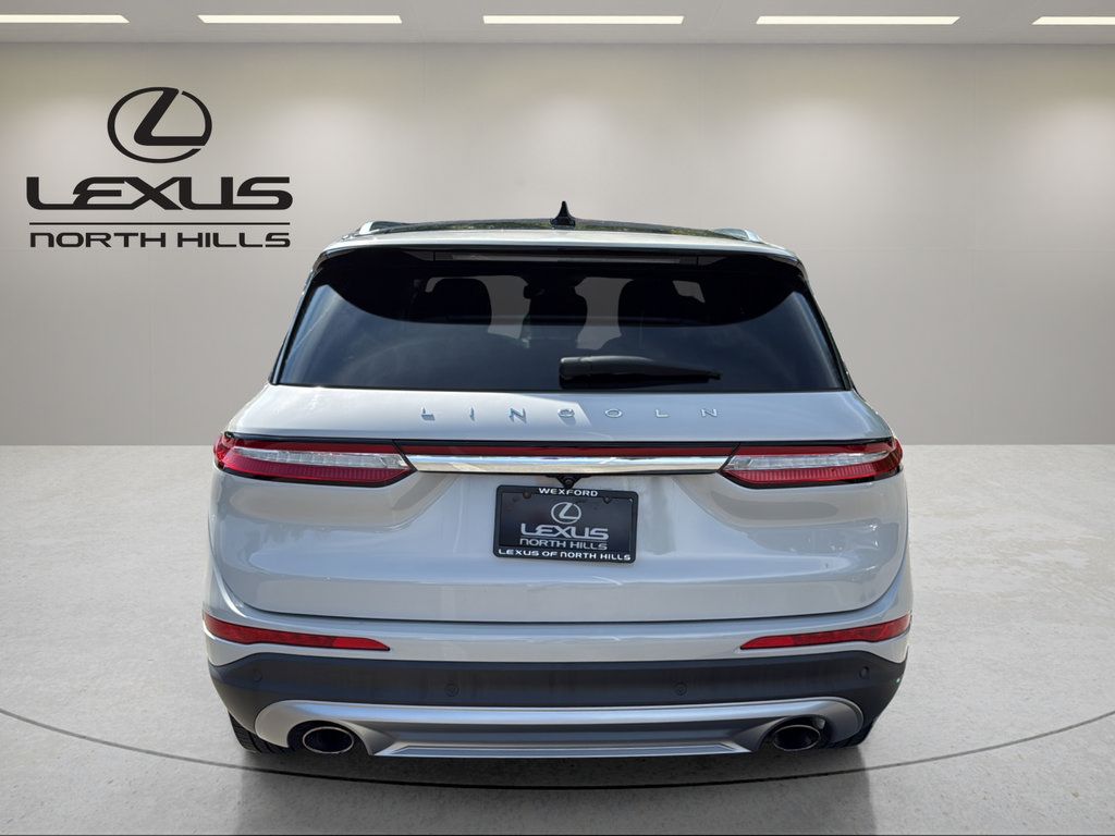 Used 2020 Lincoln Corsair AWD w/ Premium Package image 7