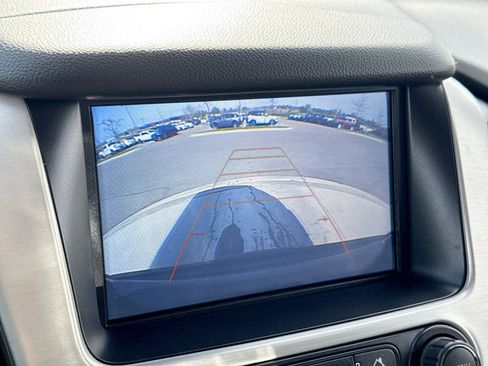 Used 2020 GMC Yukon SLT w/ HD Trailering Package AWD/4WD image 37