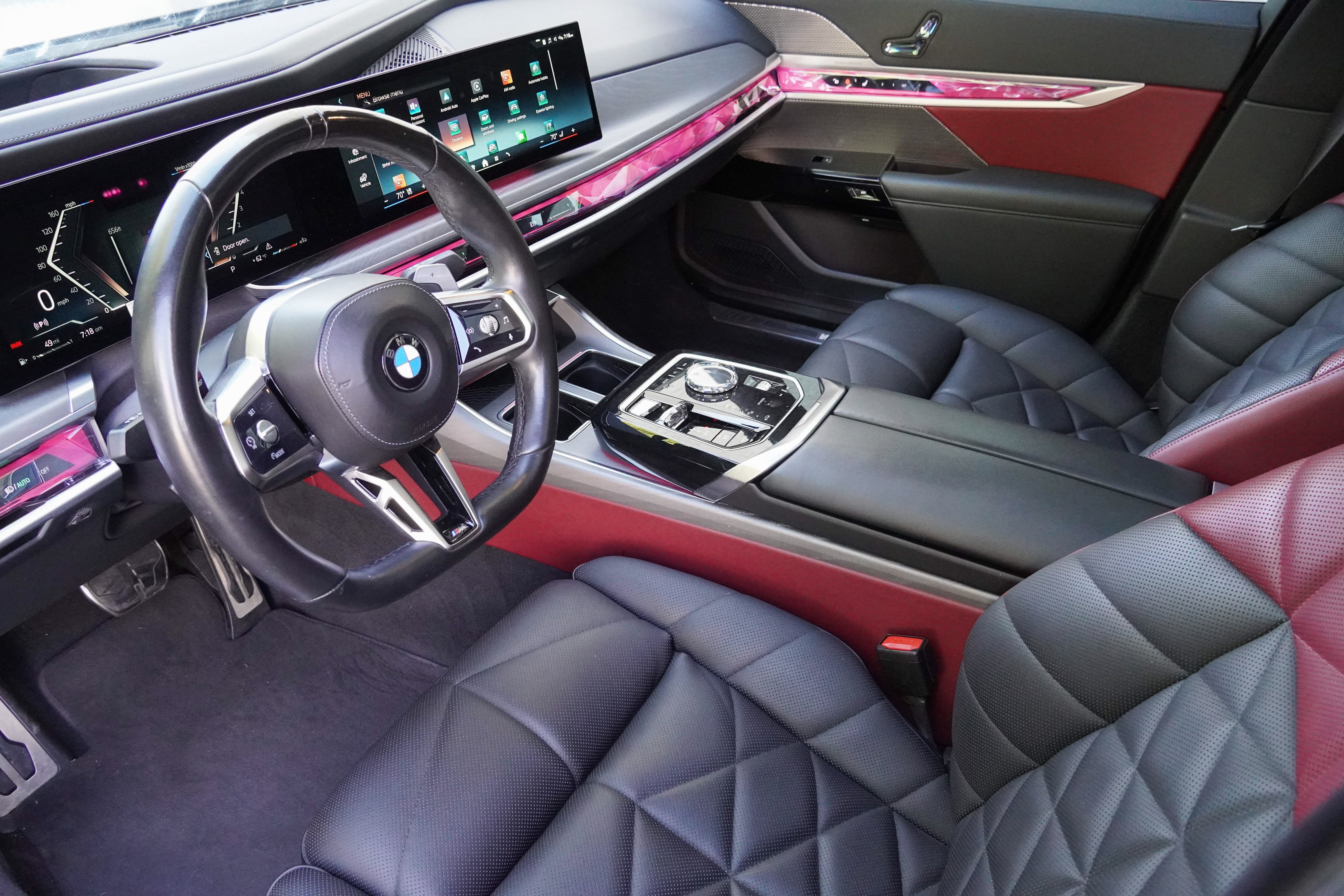 Certified 2024 BMW 740i RWD image 6