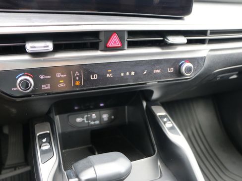 Used 2026 Kia Sorento S w/ S Panoramic Sunroof Package FWD image 22
