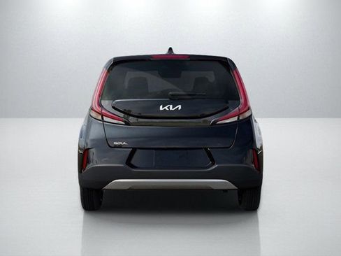 New 2025 Kia Soul LX w/ LX Technology Package FWD image 5