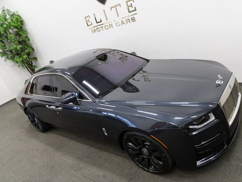 Used 2021 Rolls-Royce Ghost image 32