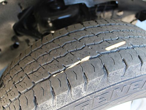 Used 2023 Chevrolet Express 3500 w/ Power Convenience Package image 35