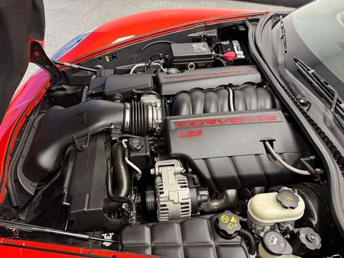 Used 2013 Chevrolet Corvette Grand Sport w/ 3LT Preferred Equipment Group RWD image 21