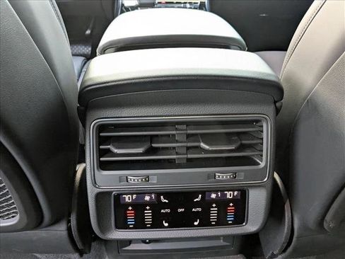 Used 2025 Audi Q7 3.0T Prestige AWD/4WD image 19
