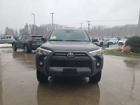 Used 2024 Toyota 4Runner SR5 image 2
