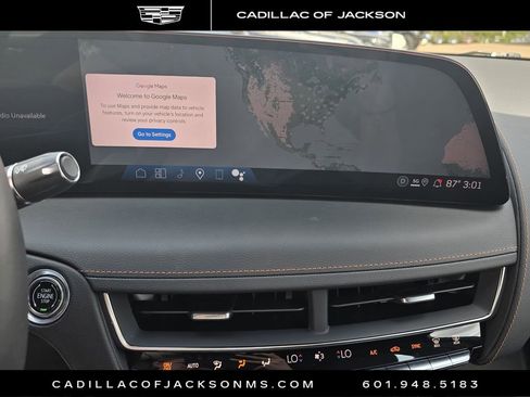 Certified 2025 Cadillac CT5 Sport w/ Technology Package AWD/4WD image 10