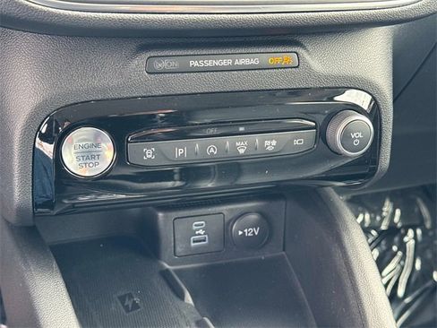 Used 2023 Ford Escape Platinum image 21
