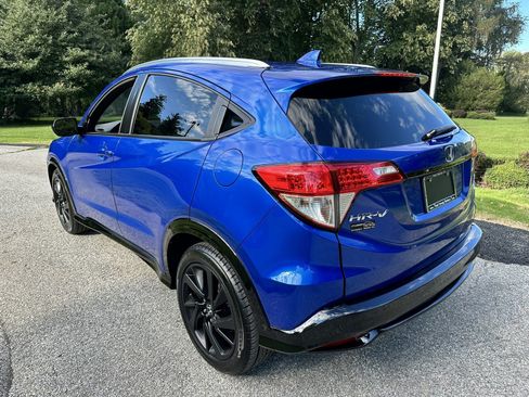 Used 2021 Honda HR-V Sport image 8