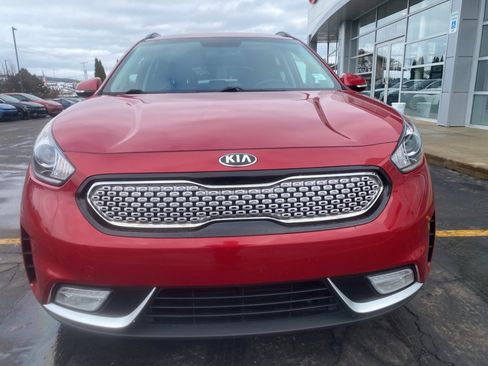 Used 2019 Kia Niro S Touring image 6
