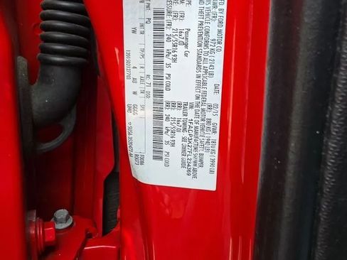 Used 2015 Ford Focus SE FWD image 20