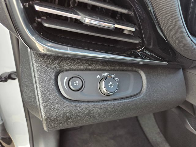 New 2026 Buick Envista Sport Touring w/ Convenience I Package FWD image 10