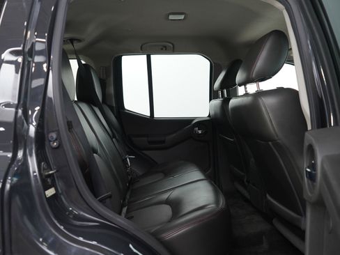 Used 2012 Nissan Xterra PRO-4X w/ Pro-4x Leather Pkg image 11