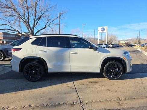 New 2026 Volkswagen Tiguan SE R-Line image 6