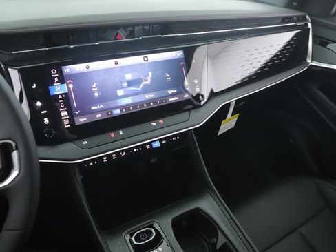 Used 2025 Jeep Wagoneer S Limited image 28