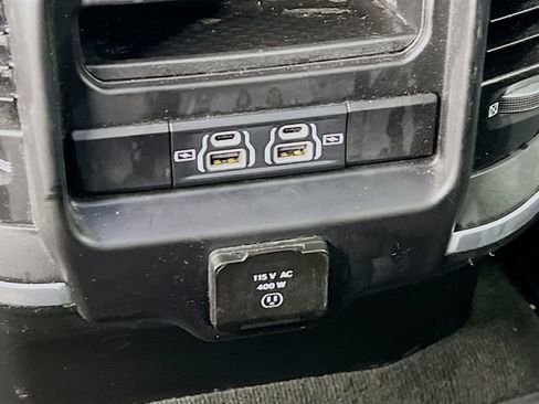 Used 2022 RAM 1500 Big Horn AWD/4WD image 33
