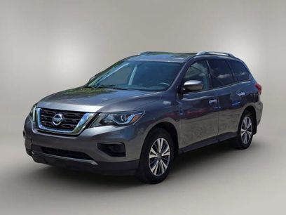 Used 2017 Nissan Pathfinder S
