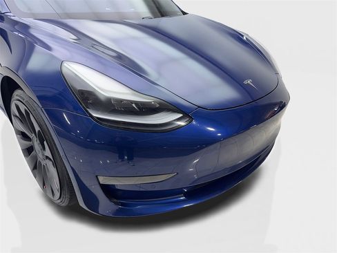 Used 2021 Tesla Model 3 Performance image 17