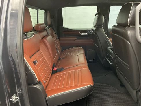Used 2024 GMC Sierra 1500 Denali Ultimate AWD/4WD image 25