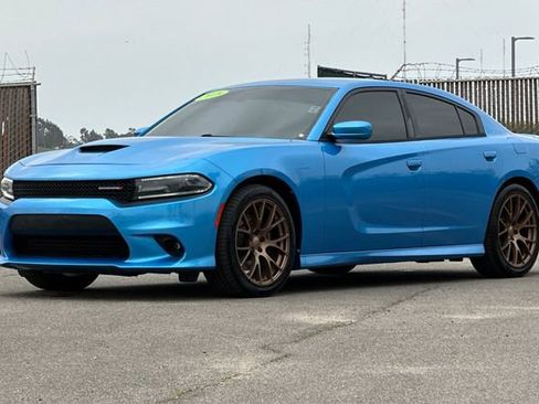 Used 2018 Dodge Charger SXT Plus w/ Performance Handling Group RWD image 8