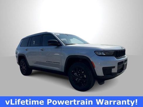 New 2025 Jeep Grand Cherokee L Laredo AWD/4WD image 2