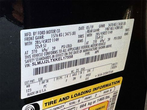 Used 2019 Lincoln Navigator Reserve w/ Cargo Package image 27