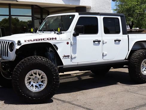 Used 2021 Jeep Gladiator Rubicon AWD/4WD image 5
